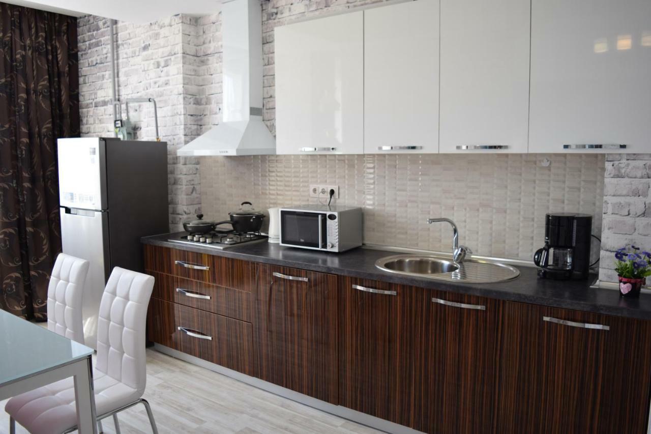 Apartment With Good View In The Center Bişkek Dış mekan fotoğraf