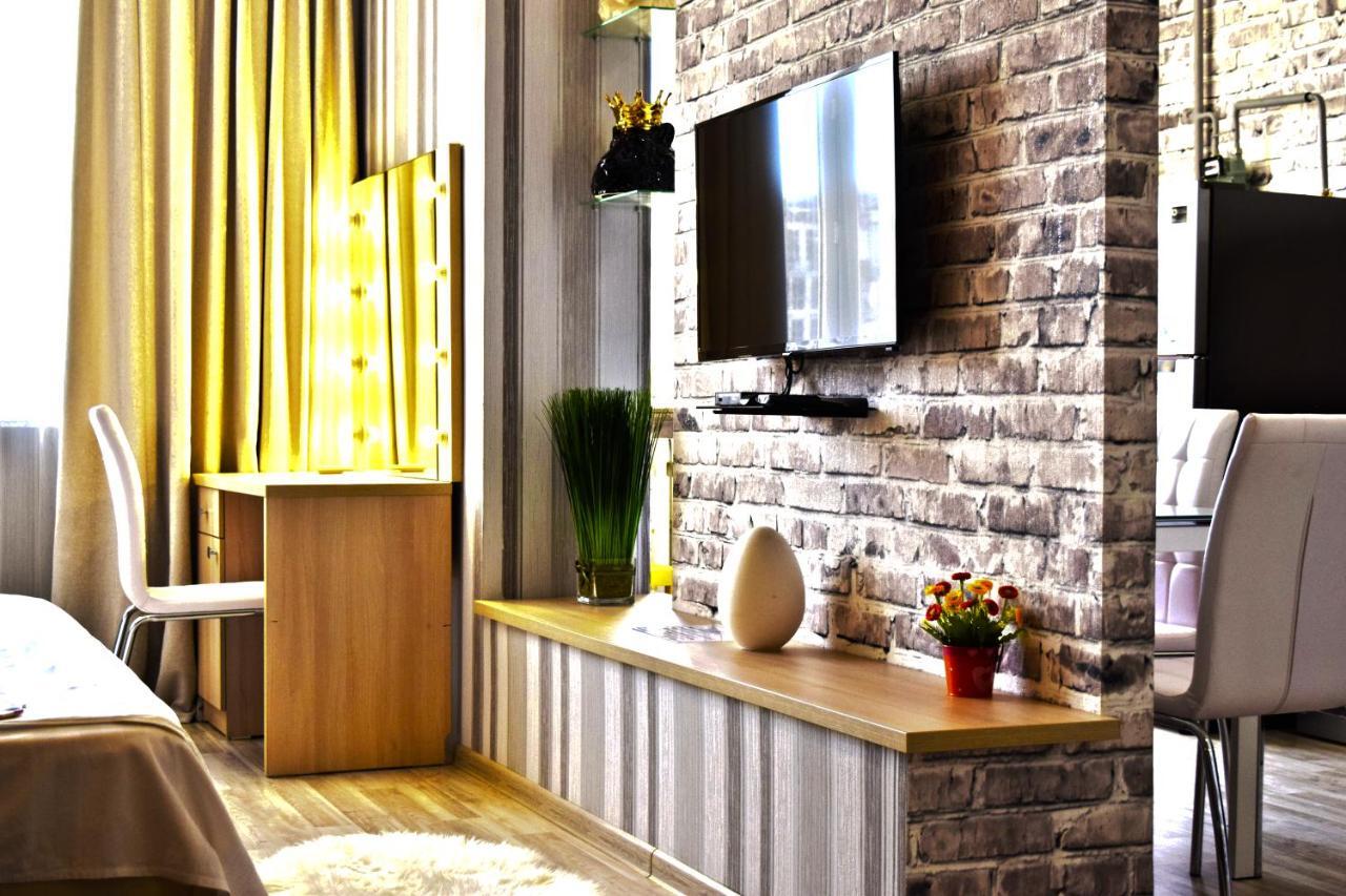 Apartment With Good View In The Center Bişkek Dış mekan fotoğraf